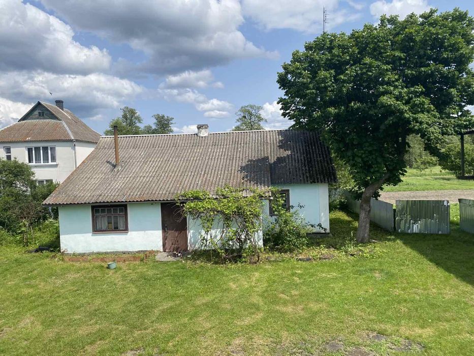 Будинок село Буща.