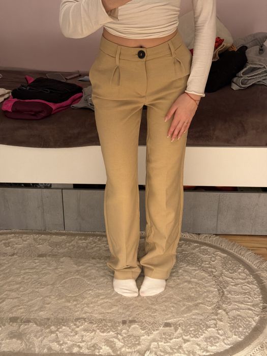 класичні брюки bershka
