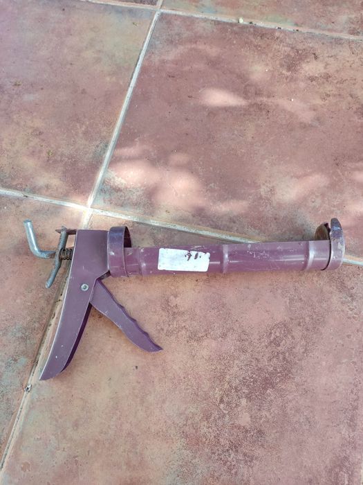 Pistola para silicone