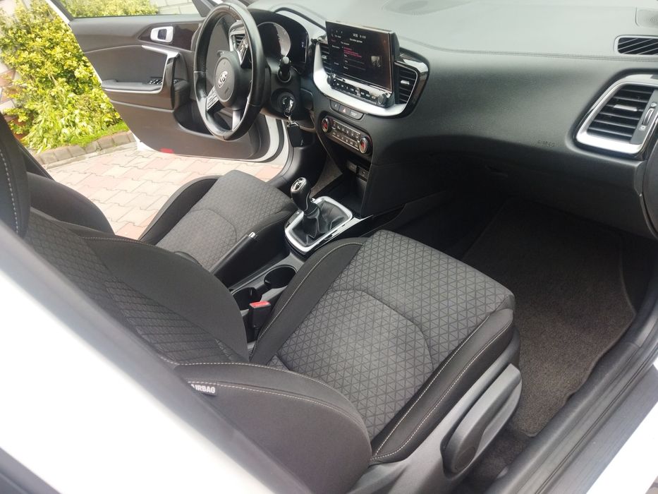 Кia Ceed 2021 рік 1.6 Дизель