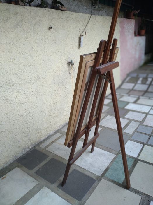 Cavalete em Madeira com Quadro