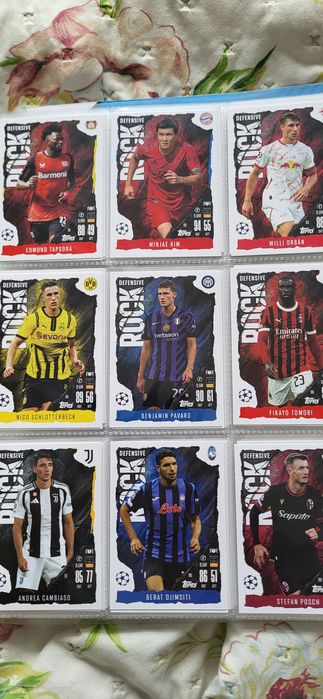 Karty match attax extra