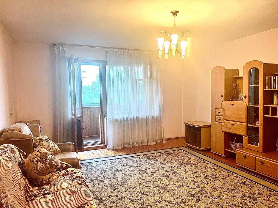 Продам 1 кімнатну квартиру  на Черемушках біля Будинку Меблів