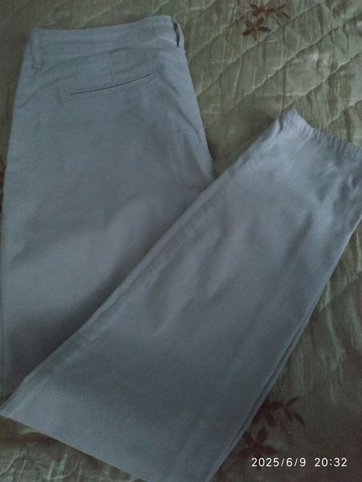 Spodnie damskie beżowe, r 40, używane