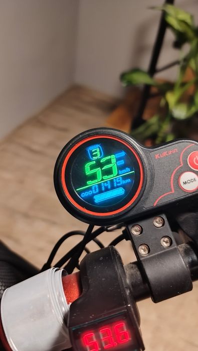 Hulajnoga elektryczna kukirin M4