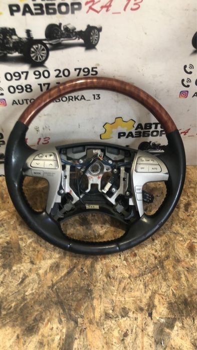 Руль,рулевое колесо toyota camry 40,aurion дерево