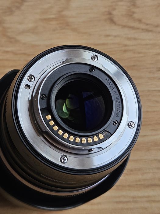 Lente Olympus M.Zuiko Digital ED 17 mm F1.2 PRO