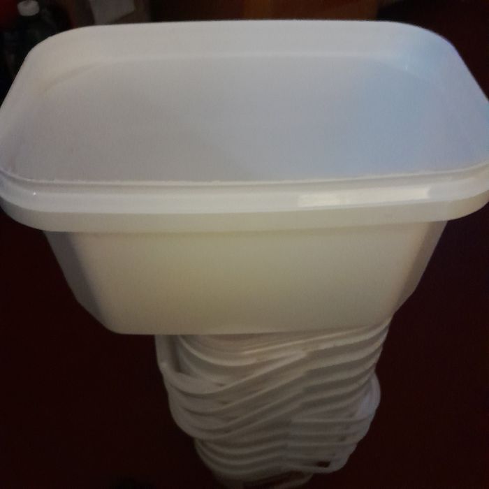 Пищевые контейнеры