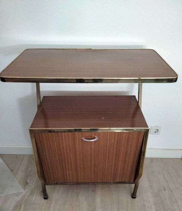 Vendo Móveis antigos