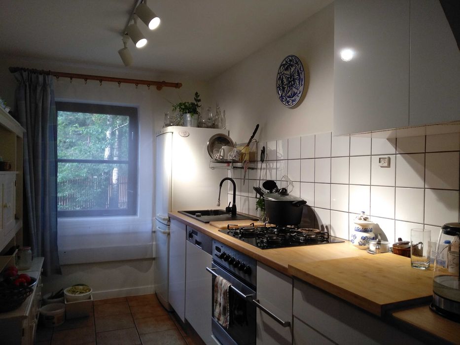 Domek z basenem w Radawie