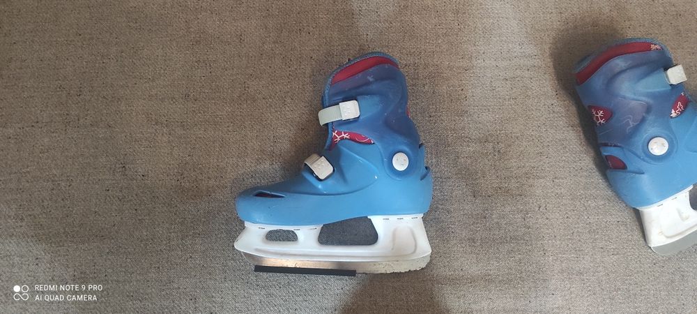 Łyżwy dziecięce z Decathlonu
