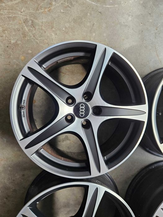 Alufelgi 18" Audi A3 A4 b6 b7 b8 b9 A6 c6 c7 c8 A5 A7 Q3 Q5 SQ5 5x112