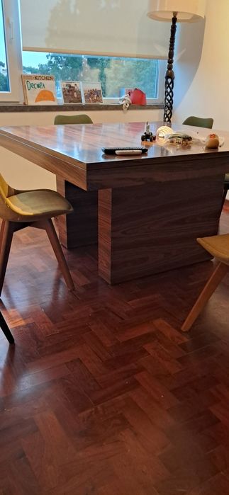 Linda mesa sala jantar