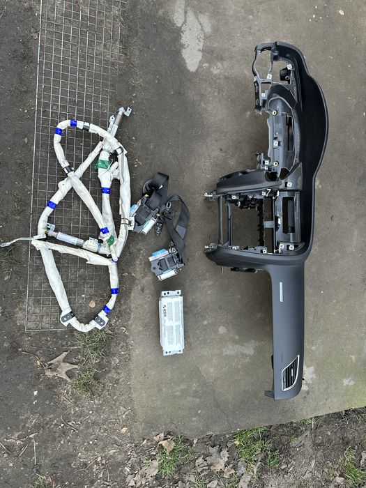 Deska rozdzielcza konsola Audi a5 8t lift oryginał