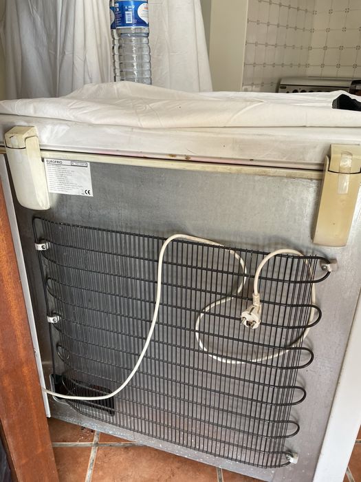 Arca congeladora horizontal 210 litros - marca Eurofrigo