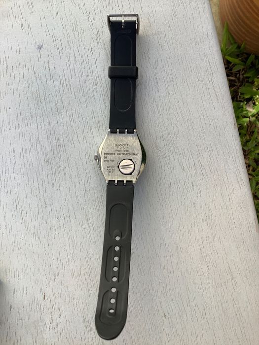 Relógio Swatch clássico