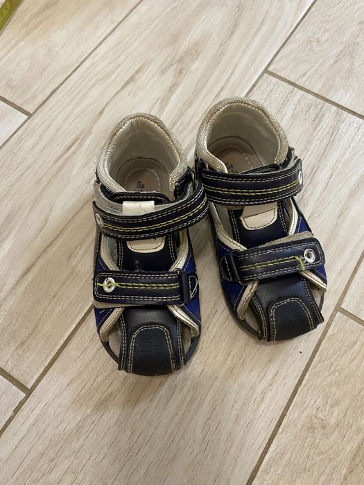 Босоніжки см 14,5