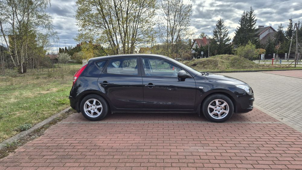 Hundai i30 1,4l  2009rok
