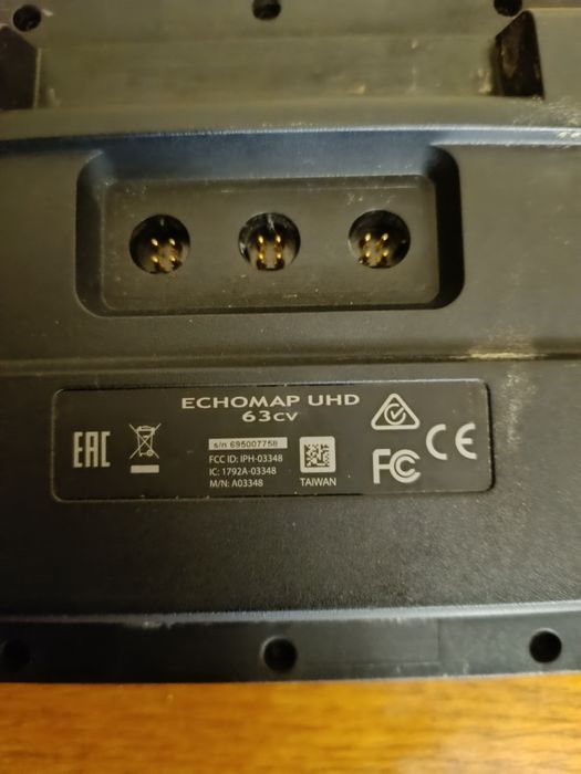 Эхолот Garmin Echomap UHD 63cv