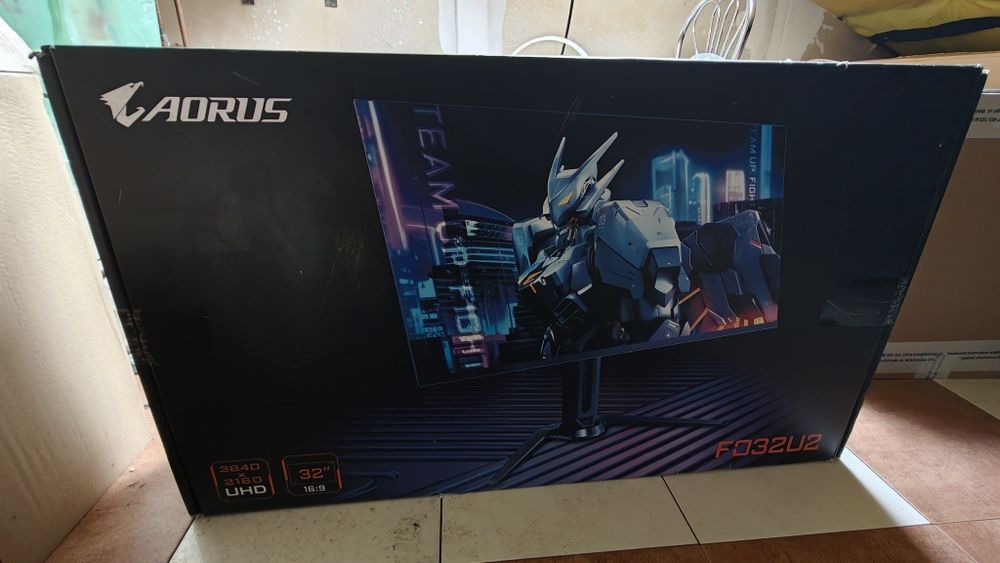 Monitor Gigabyte Aorus FO32U2 QD-OLED