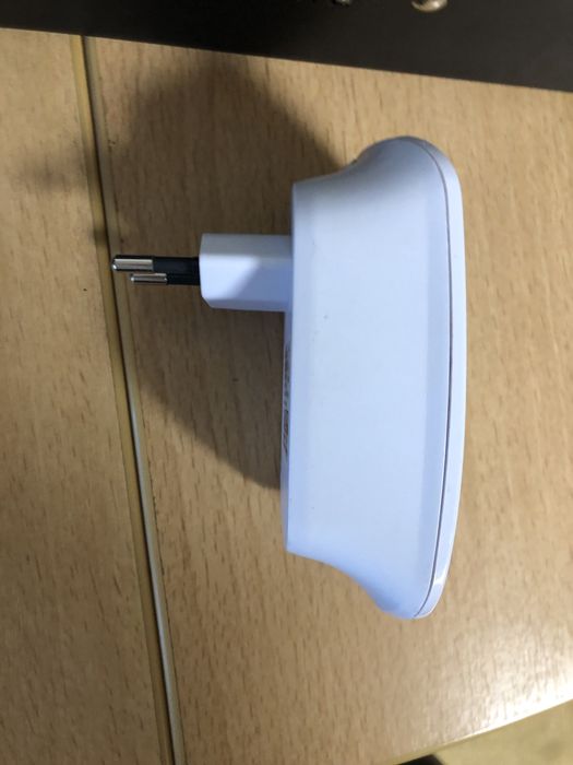 Extendedor de wifi eletrico