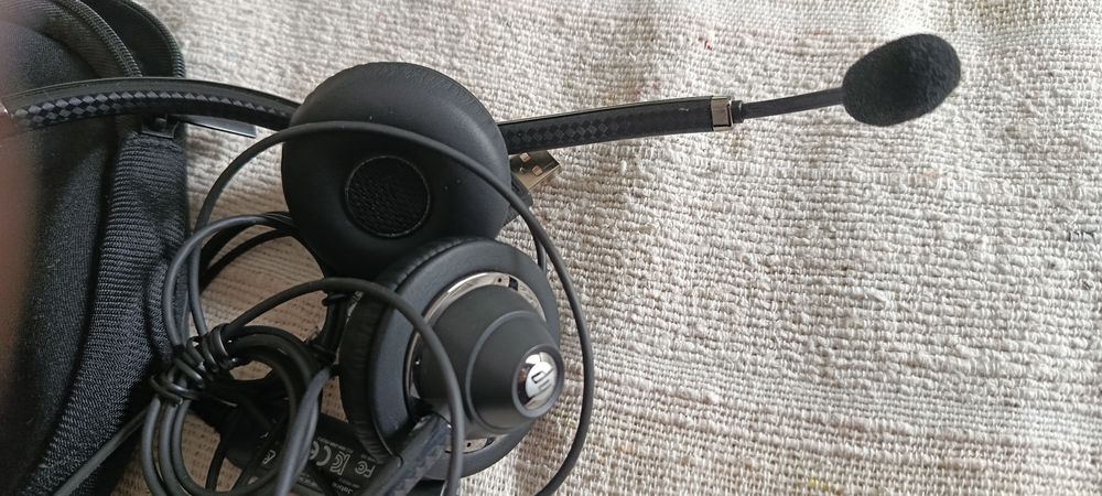 Sprzedam słuchawki HP UC Wired Headset