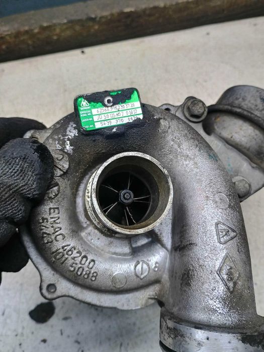 Turbosprężarka turbo turbina Renault Megane II Lift 1.5DCI 82  303720