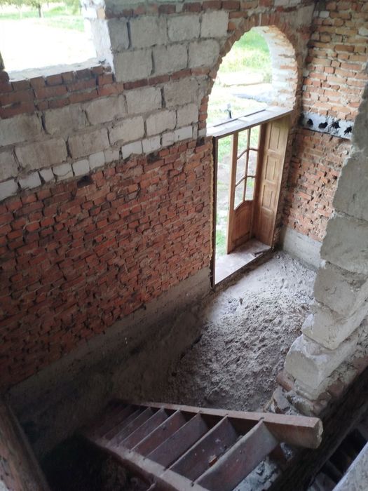 Незавершене будівництво