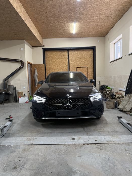 Заглушка бампера ліва