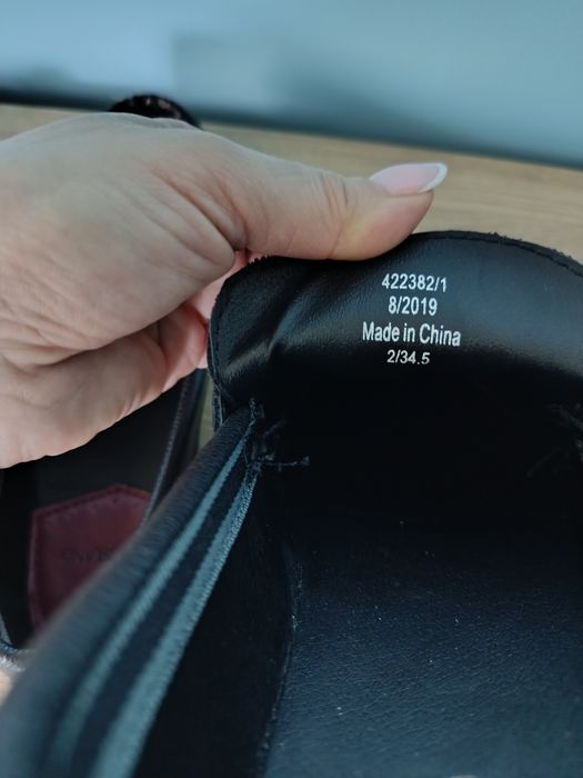 Nowe buty mokasyny r. 34