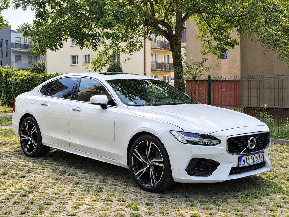 Volvo S90