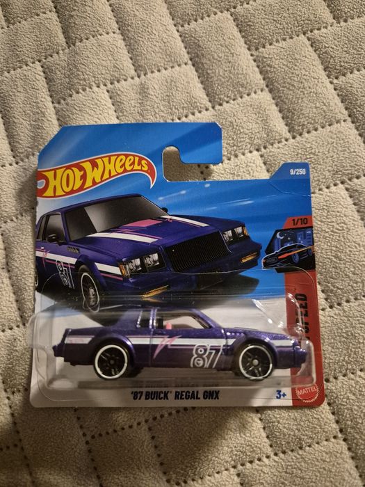 Hot Wheels 87 Buick regal gnx TH