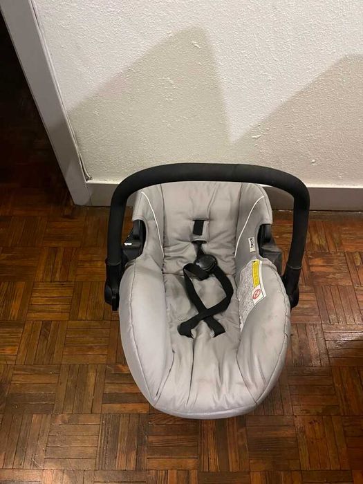 Cadeira de bebe  0 a 6 meses maternidade