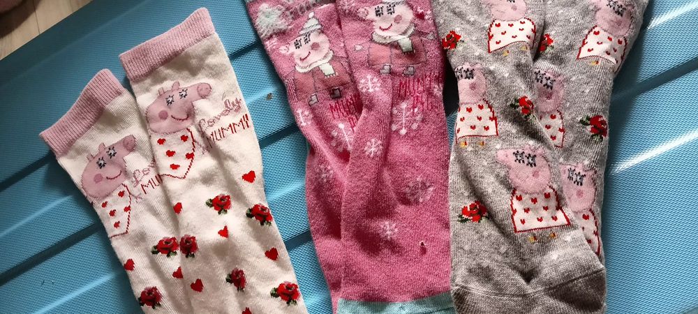Trzy pary skarpetek nowych 31-35