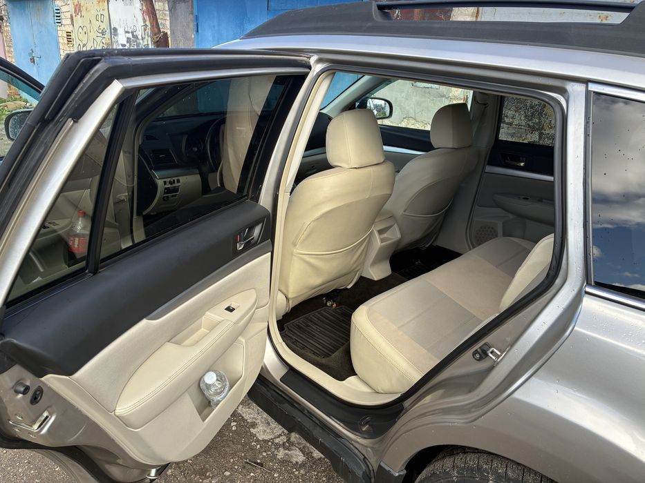 Subaru Outback 2014