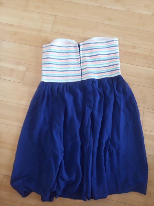 Sukienka z gorsetem i tiulowym dołem NOWA z metka