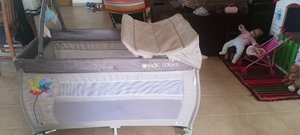 Cama de viagem  cinza
