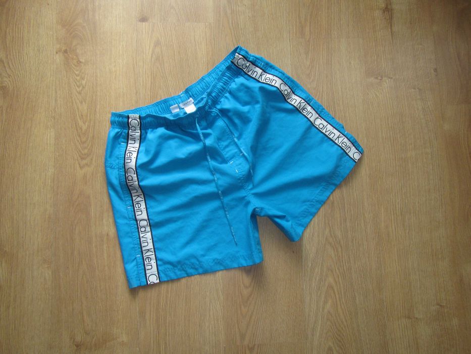 Calvin Klein krótkie spodenki rozm.L