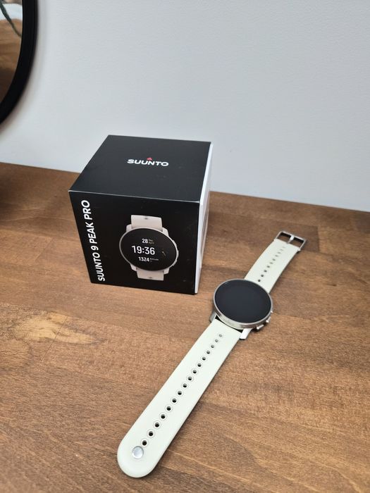 Zegarek suunto 9 peak pro sand beżowy