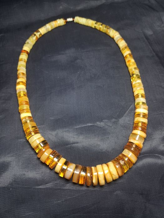 Бусы янтарь натуральный 58,29 грамм, 57,5 см