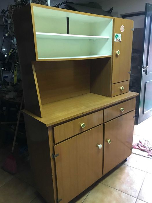 Louceiro de cozinha antigo