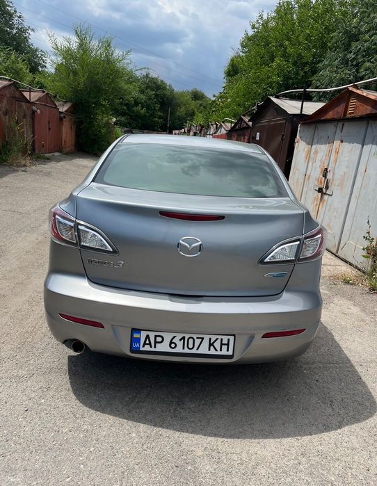 Продати автомобіль