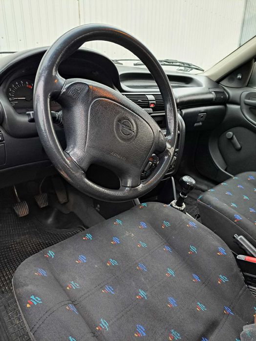 Opel Astra 1.6 KAT w bardzo dobrym stanie!