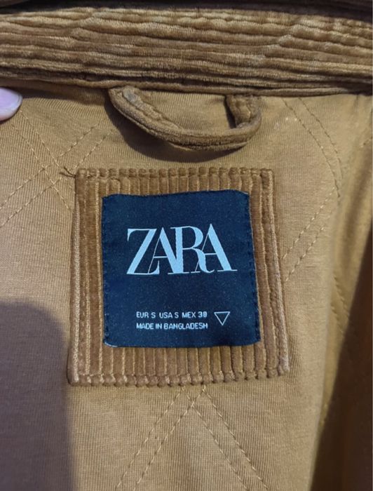 Casaco mostarda da Zara