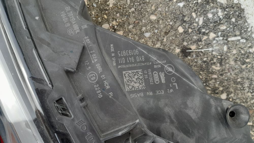 Otica lado esquerdo  Audi A3 8Y