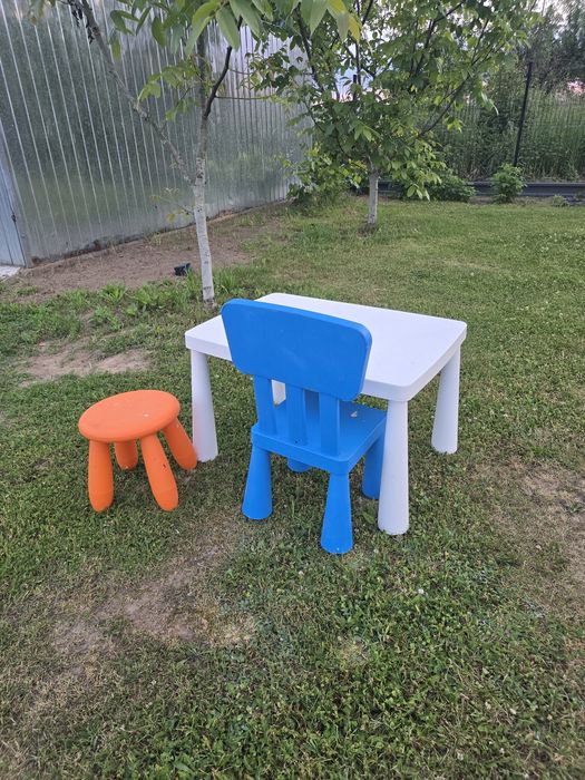 Stolik dla dziecka Ikea Mammut