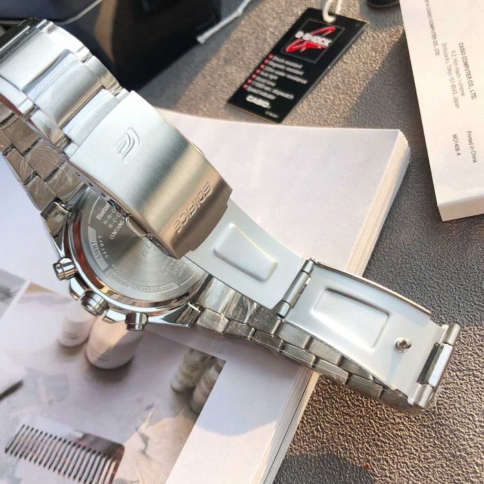 CASIO moda casual negócios coração de aço carvalho modelo ECB-10