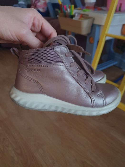 Чобітки для дівчинки ecco