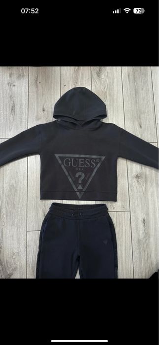 Komplet dresowy Guess