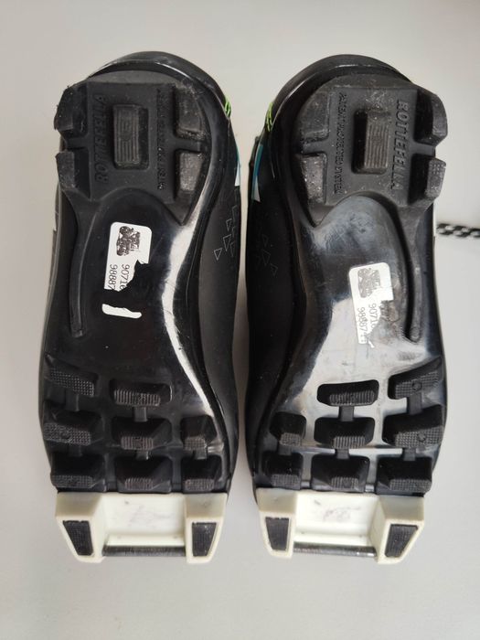 Buty do nart biegowych biegówek NNN rozm. 27